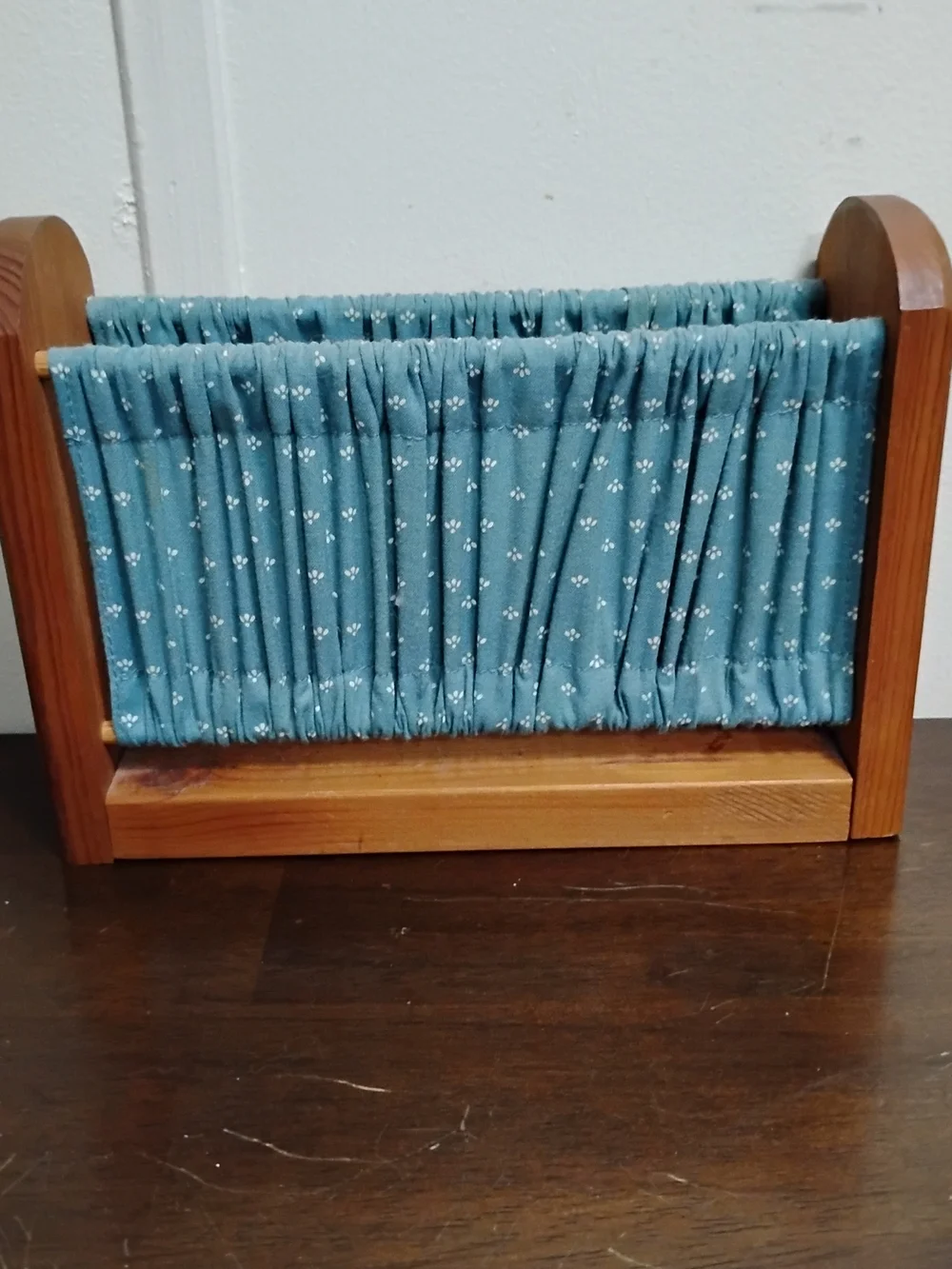 Wooden Heart Napkin Holder Curtain Kitchy Cottagecore Rustic Cabin Blue/Hearts